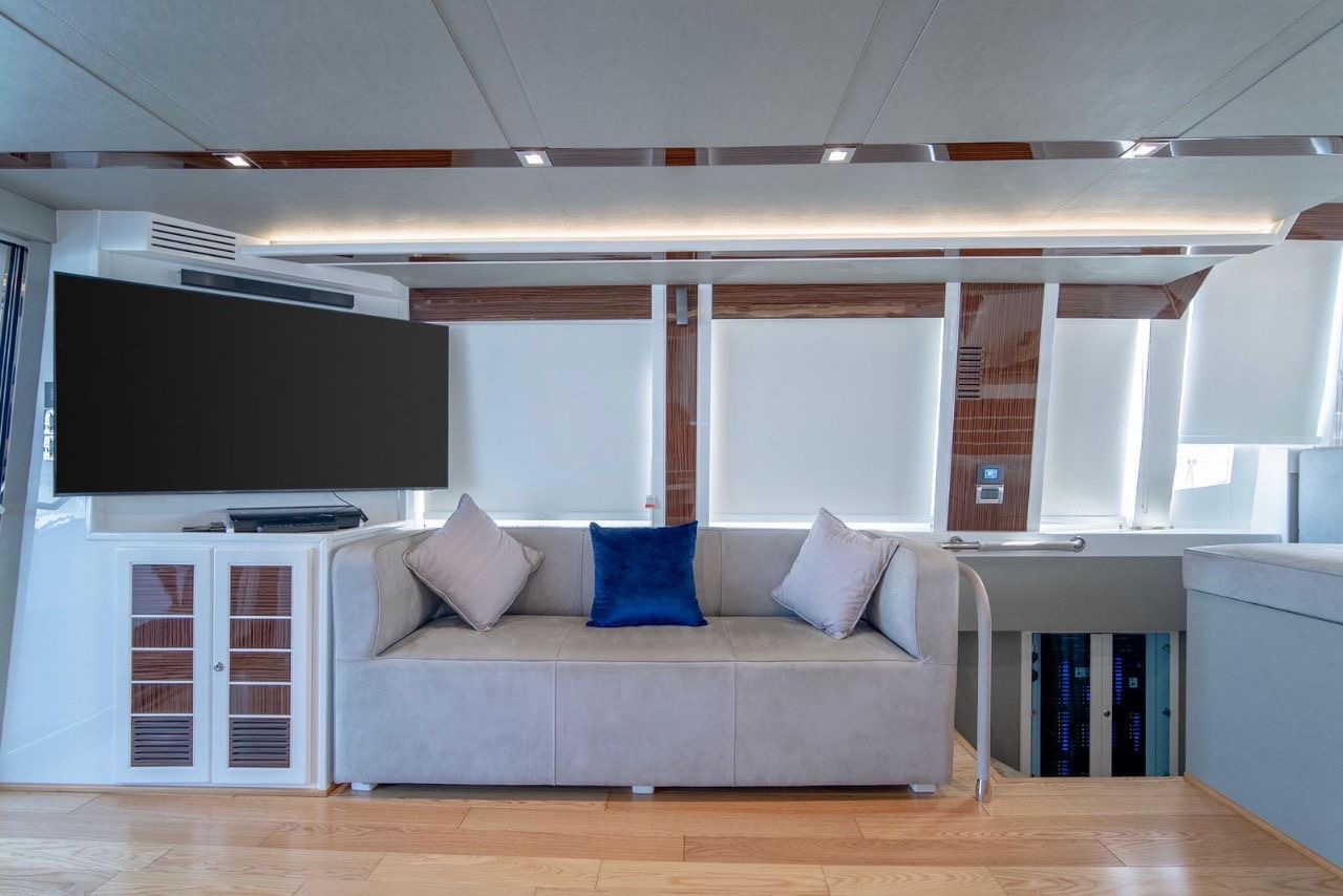 4c4bc2e0-79b8-4ae0-901d-2e2b802cdcb0